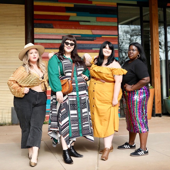 Multi Colored Sequin Pencil Skirt - Picture 5 of 5